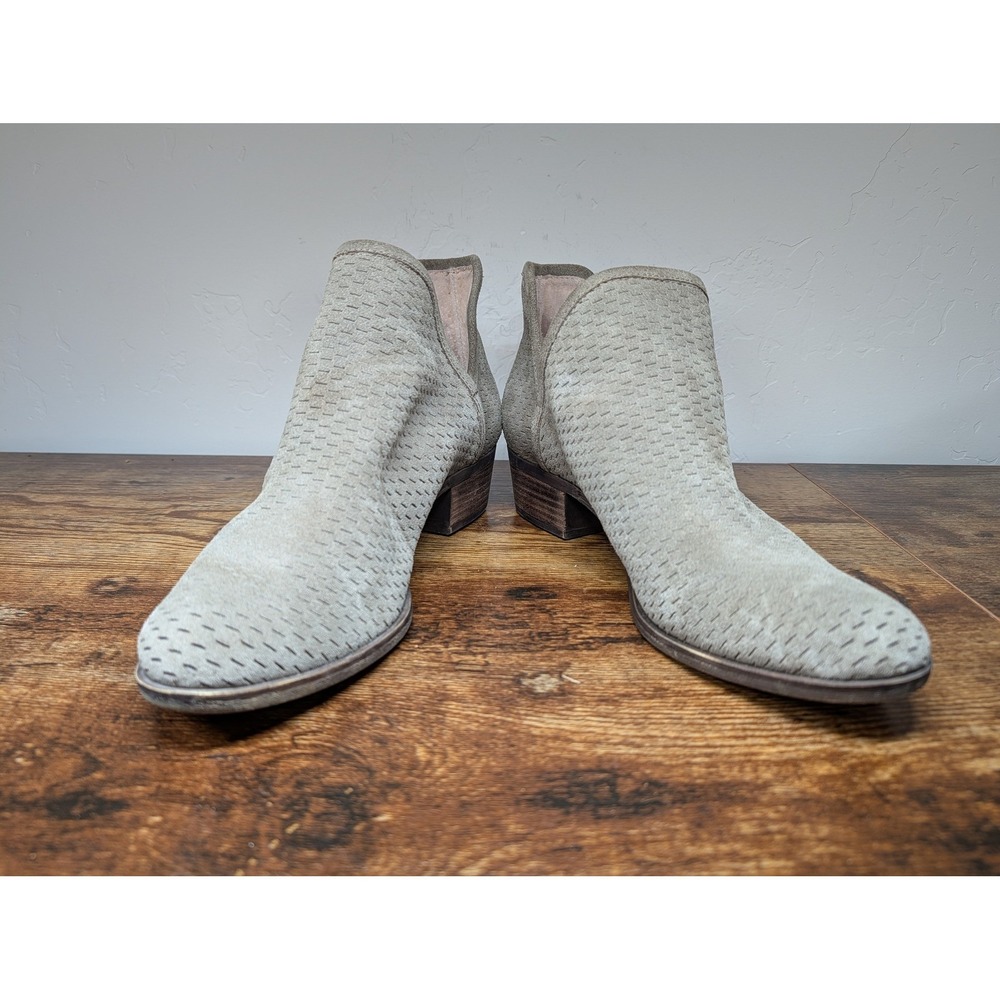 Lucky Brand Women Gray‎ Perforated Suede Cutout Ankle Booties Low Heel Size 10M